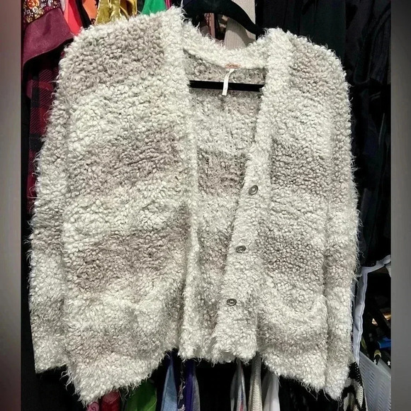 Softest Free People White Tan Striped Cardigan Fluffy Cozy - Picture 6 of 6